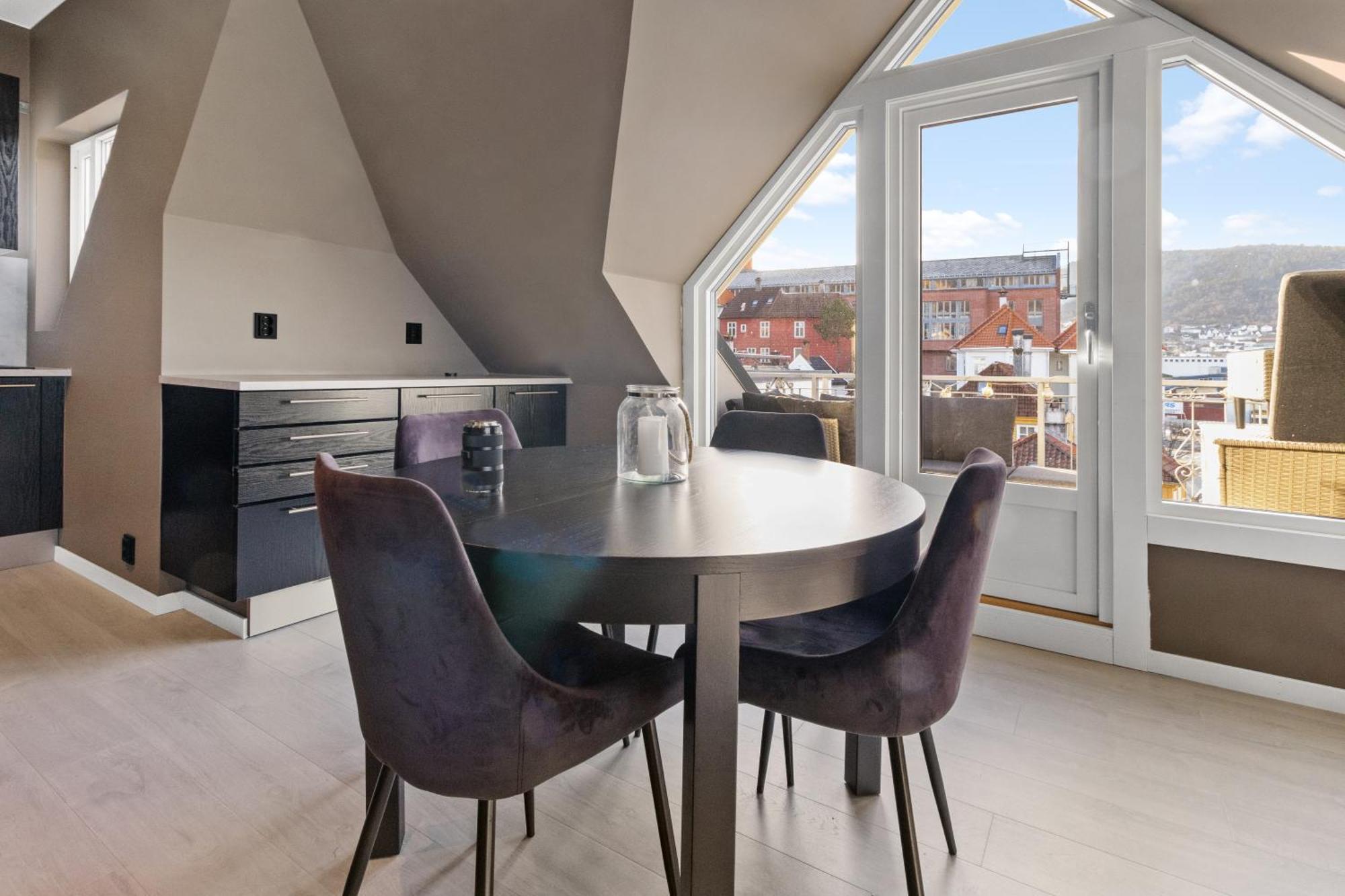 Penthouse Apartment In Берген Экстерьер фото